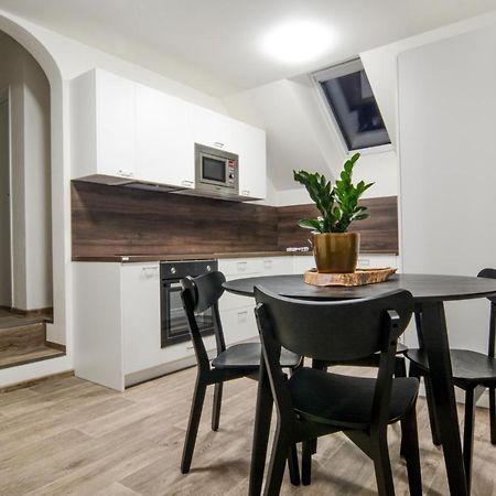 Apartmany Victory Residence Prosecne Екстериор снимка