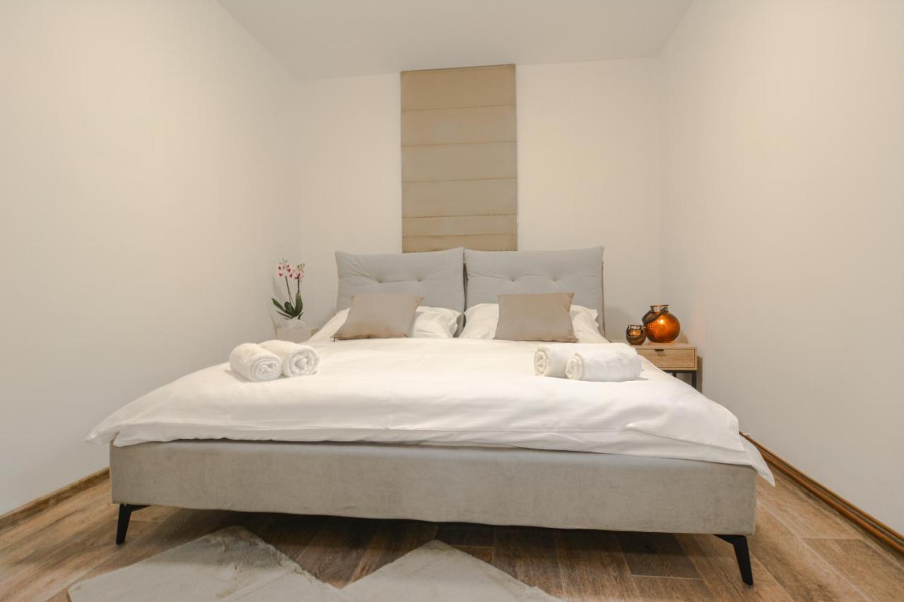Apartmany Victory Residence Prosecne Екстериор снимка
