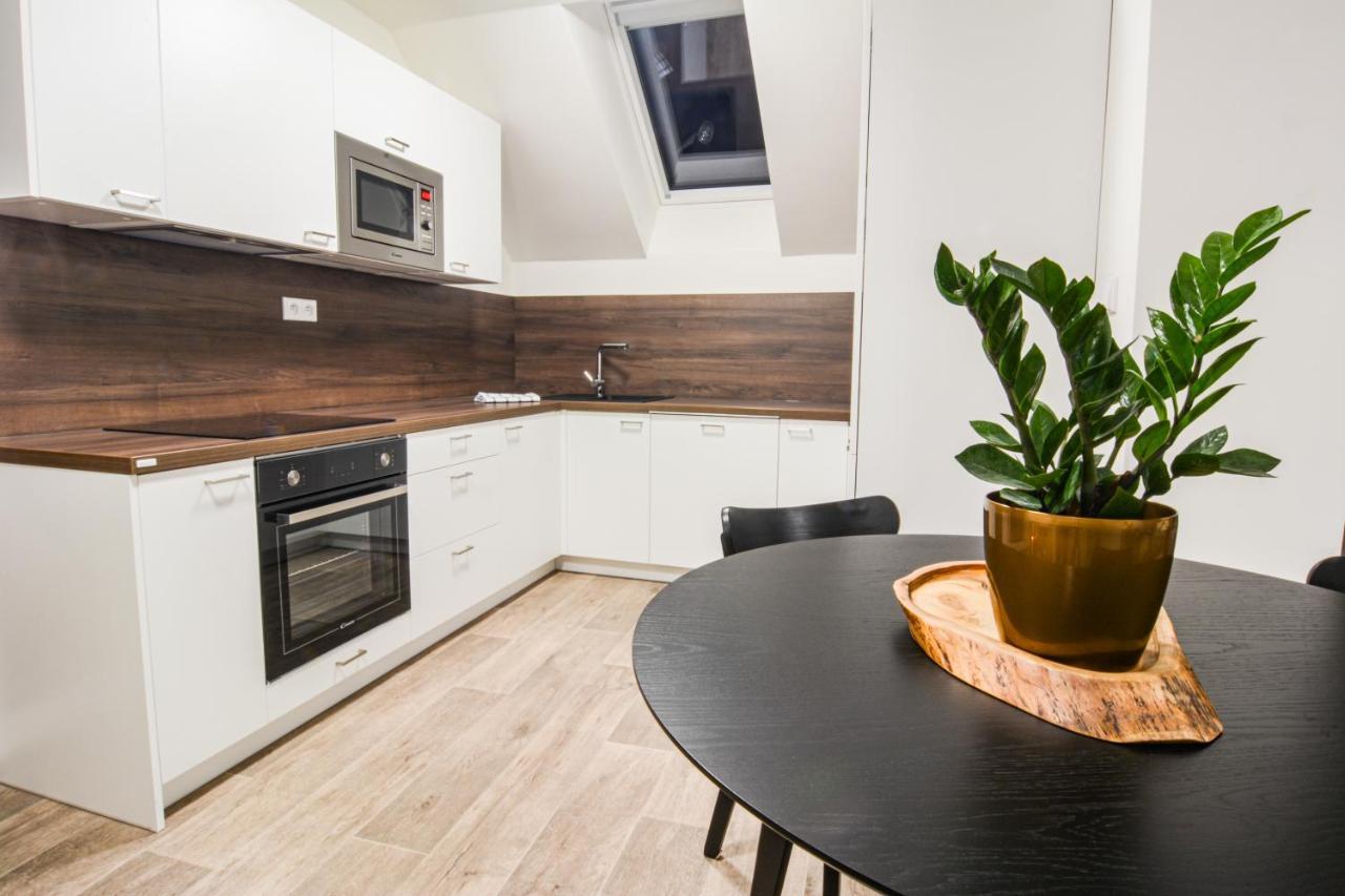 Apartmany Victory Residence Prosecne Екстериор снимка